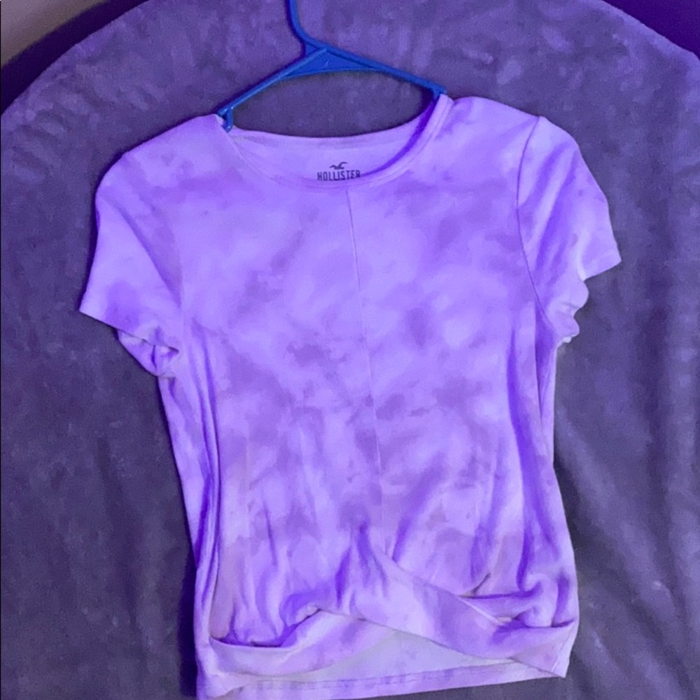 hollister tee shirt
